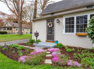 332 Rood Ave, Windsor, CT 06095