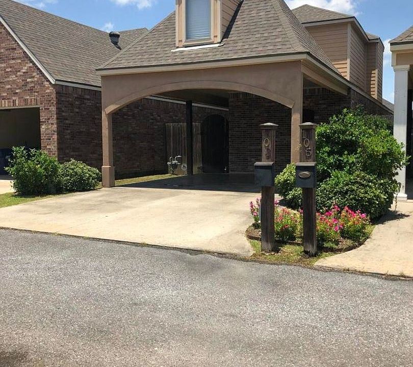 1st image of 110 Millie Park Dr