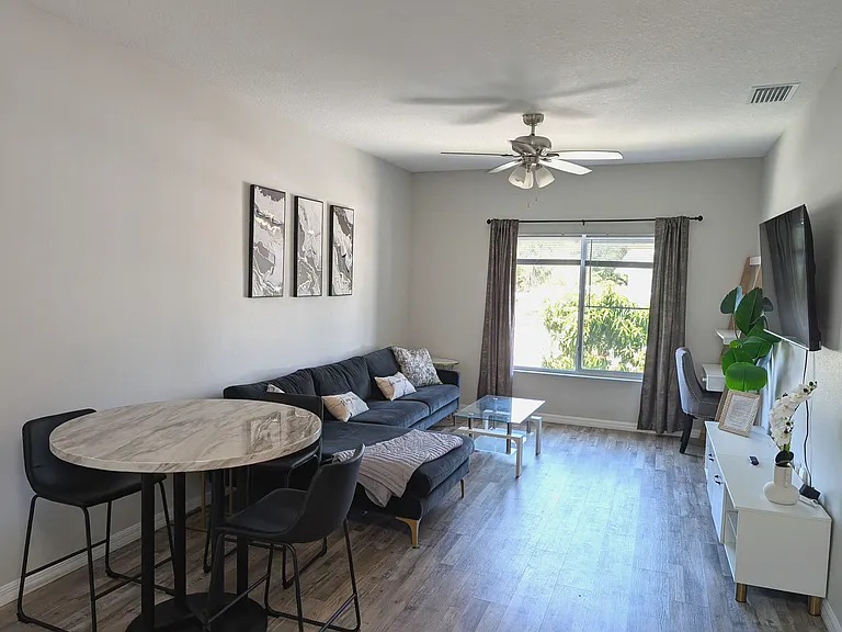 14522 N Nebraska Ave #208 — Photo 5