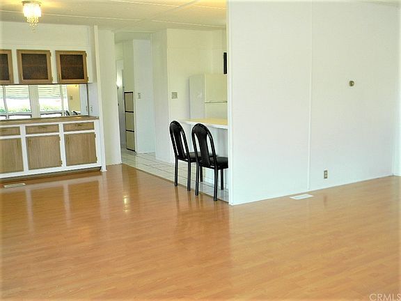 4th image of 4117 W McFadden Ave #300