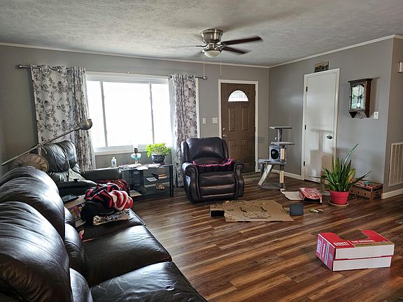 2nd image of 464 Sequoyah Dr