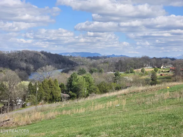 Indian Ln, Sevierville, TN 37876