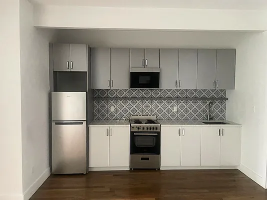 Rented by YHT Management Inc. | media 1