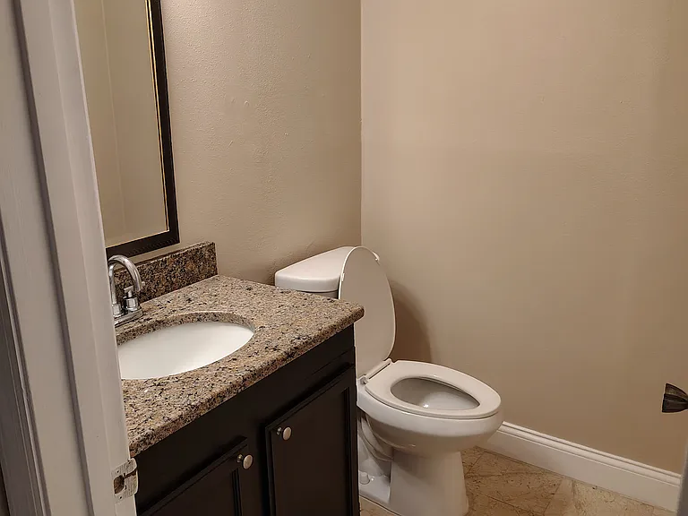 4204 Clubside Dr — Photo 6