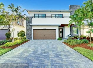 10675 Waves Way, Parkland, FL 33076