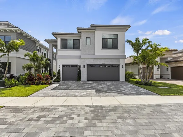 10033 Stockrun Dr, Palm Beach Gardens, FL 33412