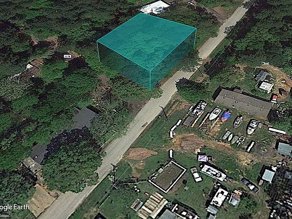 5th image of Eastern Hills Dr