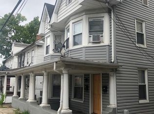 618 1/2 N Queen St, Martinsburg, WV 25404
