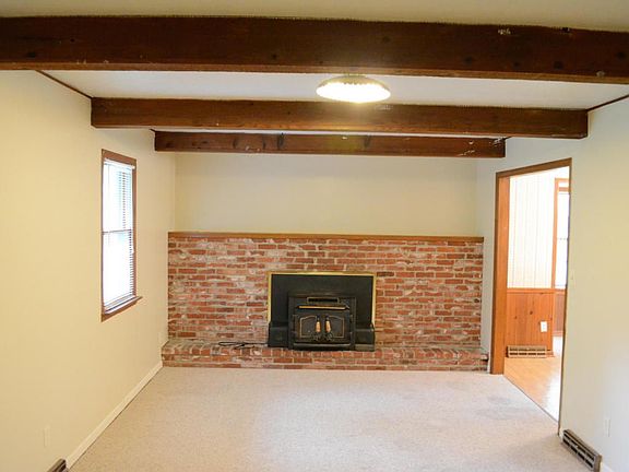 2nd image of 504 N Belview Ave
