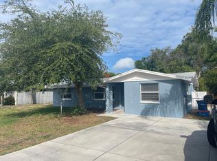 908 Jamaica Rd, Venice, FL 34293