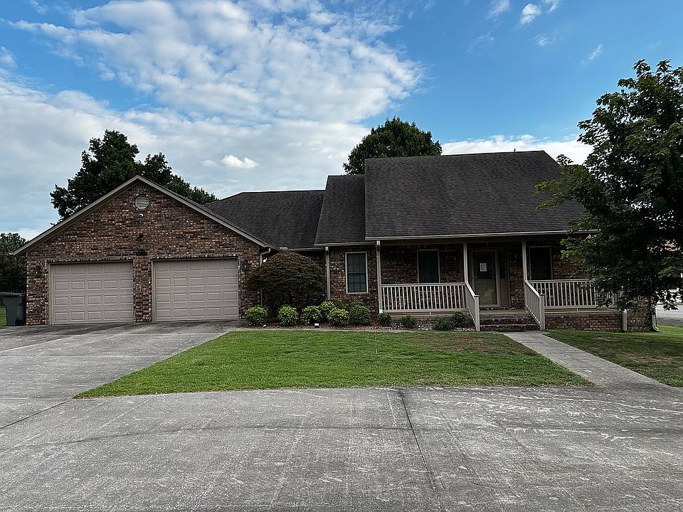 1st image of 4504 Prince Dr