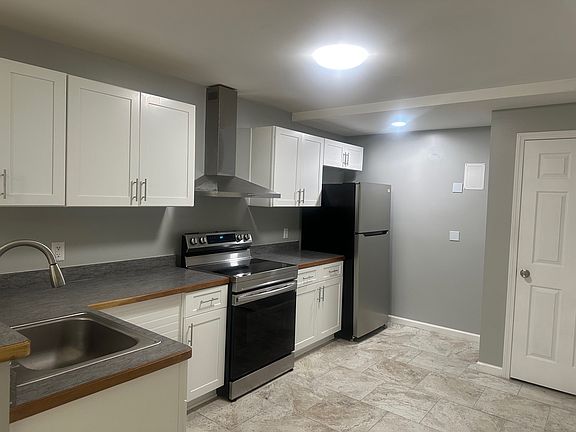 5th image of 465 Willowwind Dr
