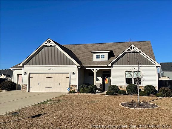2nd image of 320 Lyman Dr