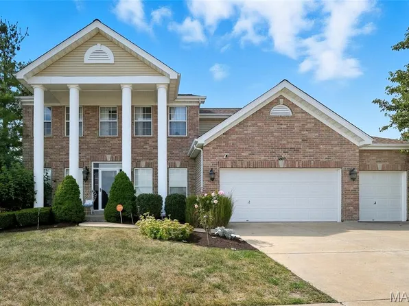 3809 Albers Pointe Dr, Florissant, MO 63034