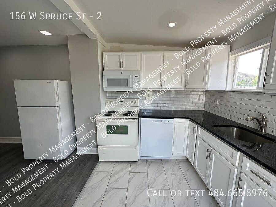 1st image of 156 W Spruce St #2