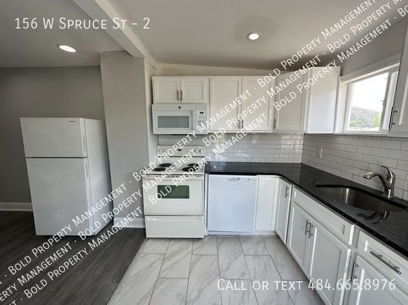 156 W Spruce St #2