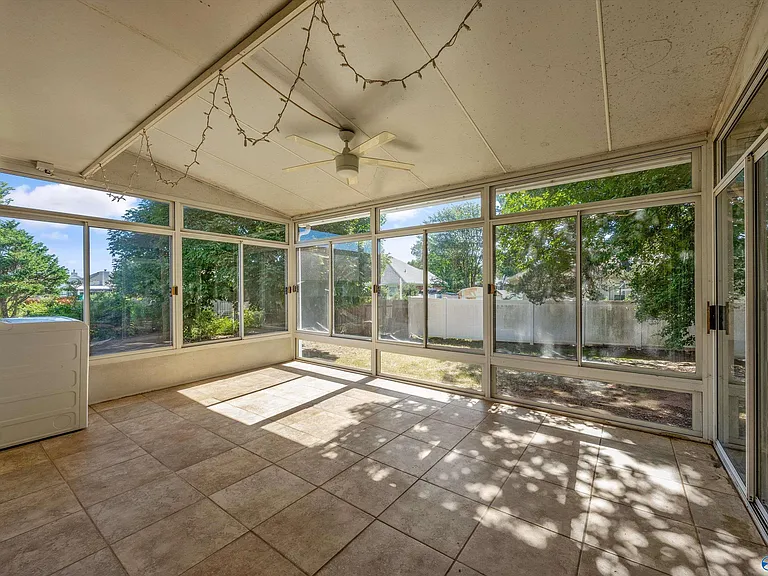 115 Medicine Bend Ct — Photo 15