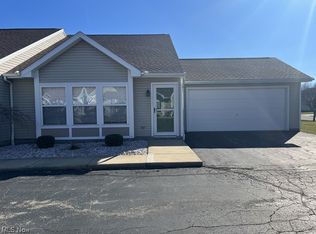 3379 Eagles Loft UNIT A, Cortland, OH 44410
