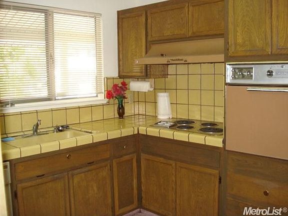 2nd image of 4324 Bishop Way
