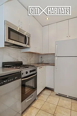 Rented by Citi Habitats | media 9