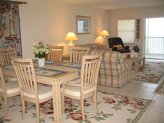 3rd image of 1150 Tarpon Center Dr APT 506