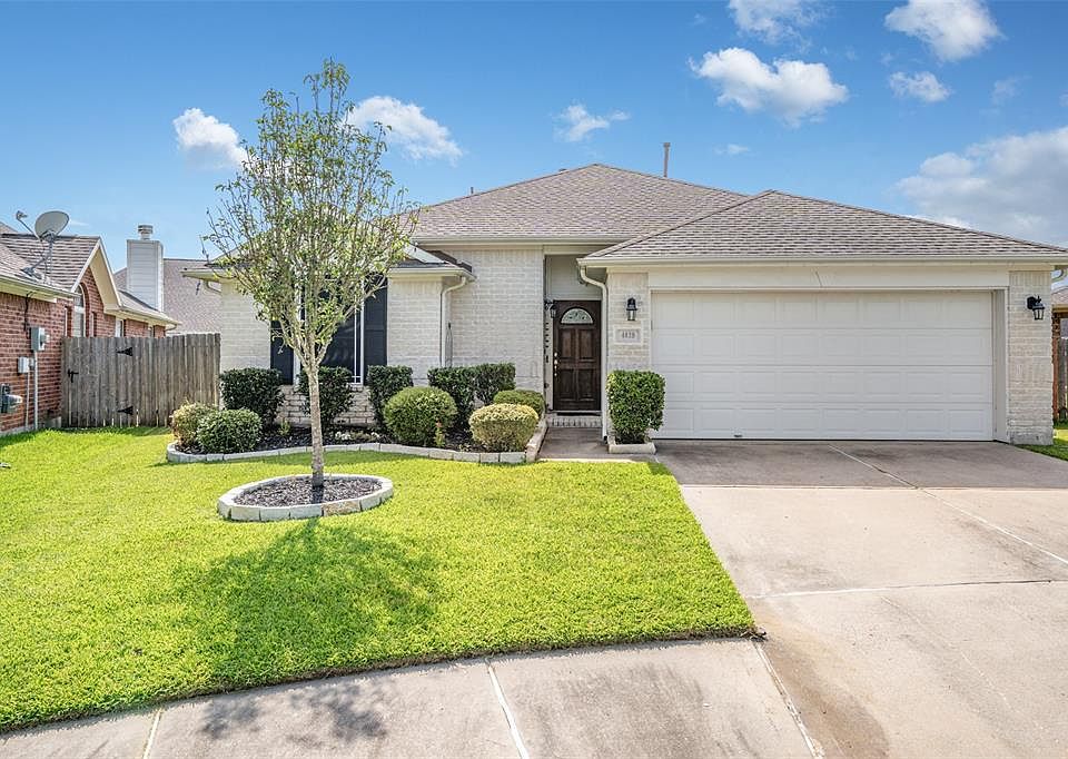 1st image of 4839 Emerald Bay Cir