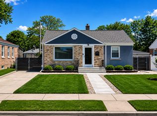 9611 Reeves Ct, Franklin Park, IL 60131