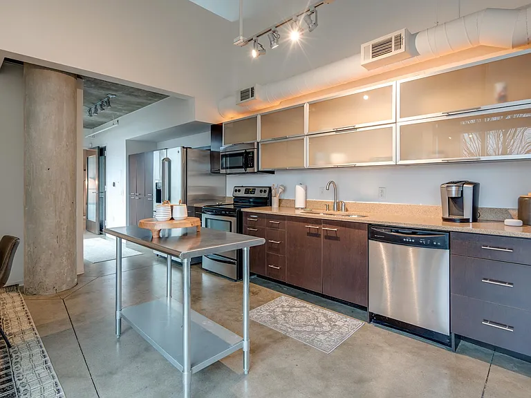 2115 Yeaman Pl #102 — Photo 7