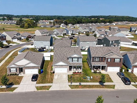 3rd image of 1154 Rosewood Dr
