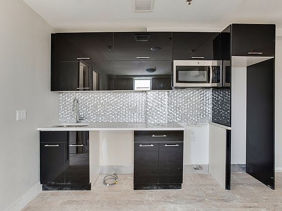 5th image of 880 Dekalb Ave #201ABC