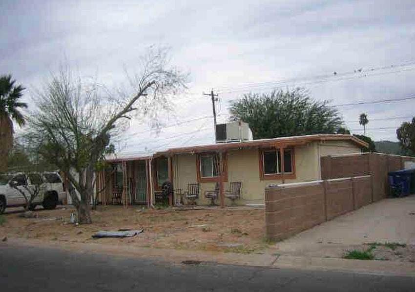 1st image of 2628 E 2nd St