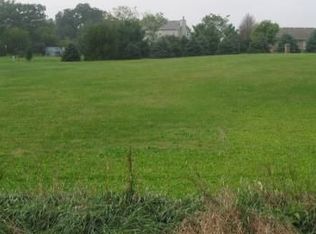 38W175 Water Rd, Elgin, IL 60124