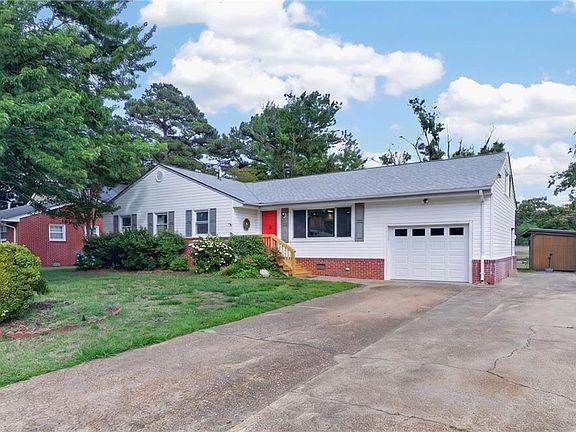 2nd image of 13 Meadowbrook Dr
