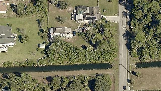 1st image of 401 Richmond Ave N