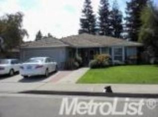 20425 Palm Ct, Hilmar, CA 95324