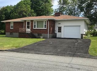 32 Solferino St, Worcester, MA 01604
