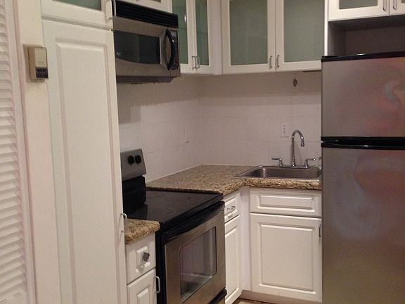 2nd image of 3716 NE 168th St APT 202