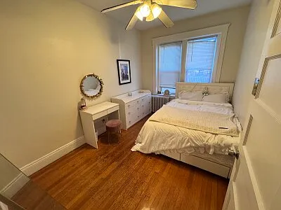 1228 Beacon St #3 — Photo 7