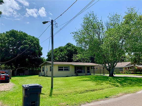 2nd image of 2306 S 48th St