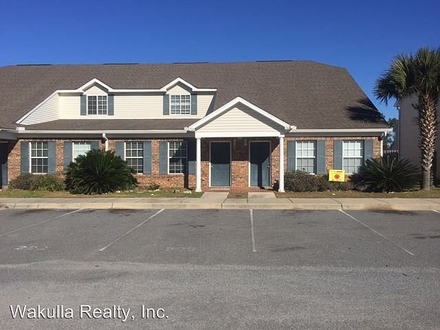 1st image of 20B Guinevere Ln