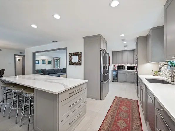 3525 Timberview Rd, Dallas, TX 75229
