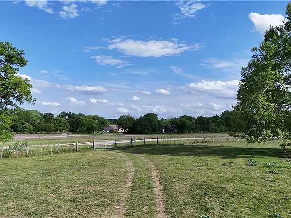 3rd image of County Rd #495