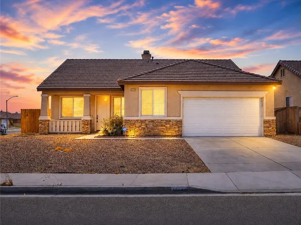 14573 Handsdale St, Adelanto, CA 92301