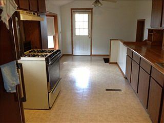 2nd image of 2907 Kinsey St