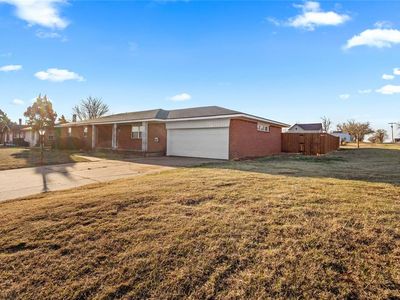 818 W 4th St, Custer City, OK, 73639