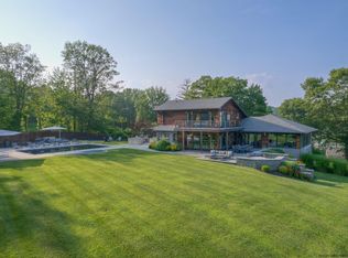 13 Ferry St, Saugerties, NY 12477