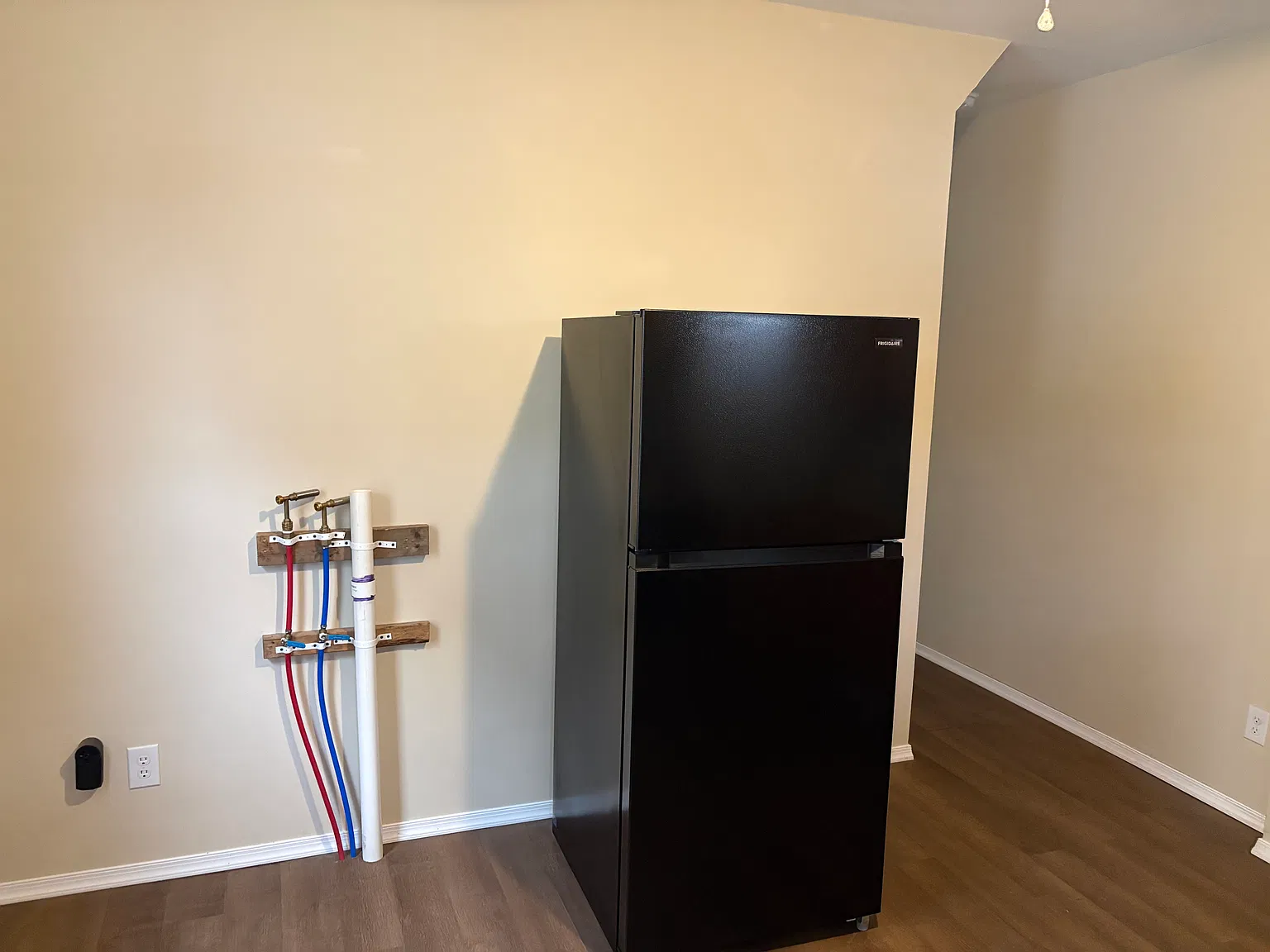 3 bed, $1,500 — Photo 3