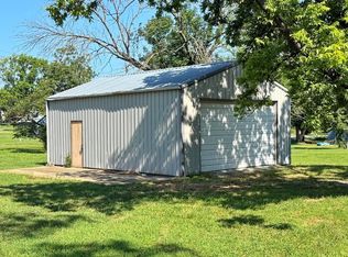 111 E Poplar St, El Dorado Springs, MO 64744