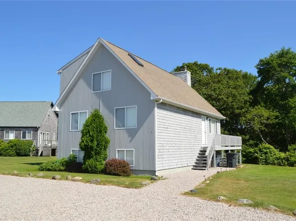 1 Alexander Dr, Narragansett, RI 02882