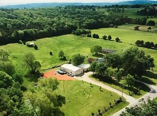 10006 N Campbell Rd #65, Fayetteville, AR 72701